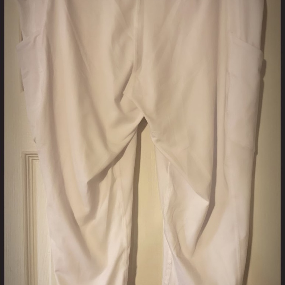 White butter leggings